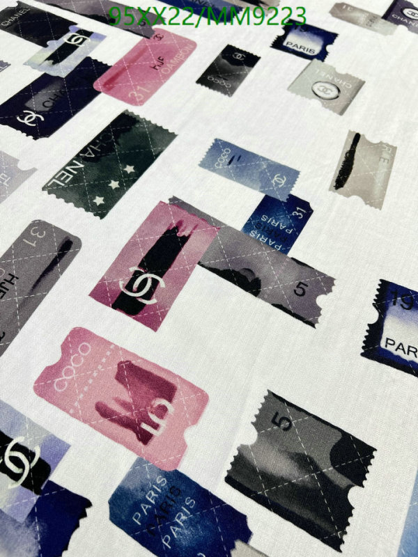 Scarf-Chanel Code: MM9223 $: 95USD