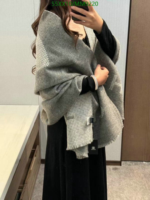 Scarf-Chanel Code: MM9220 $: 55USD
