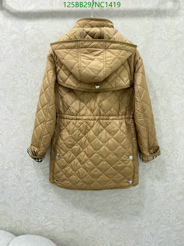 Down jacket Women-Burberry Code: NC1419 $: 125USD