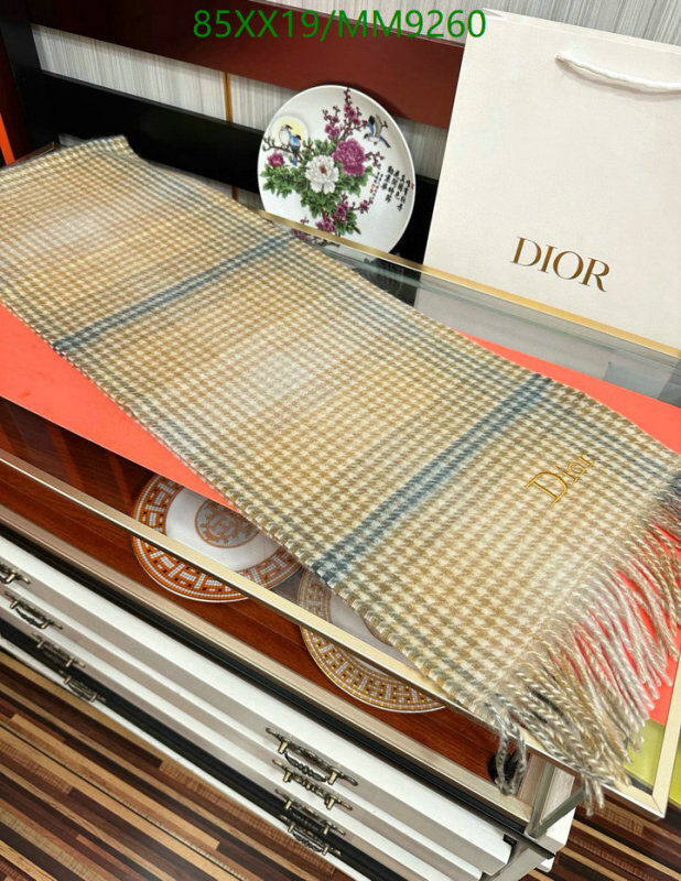 Scarf-Dior Code: MM9260 $: 85USD