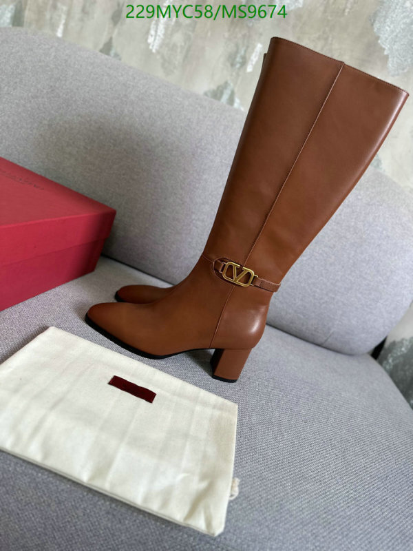 Women Shoes-Valentino Code: MS9674 $: 229USD