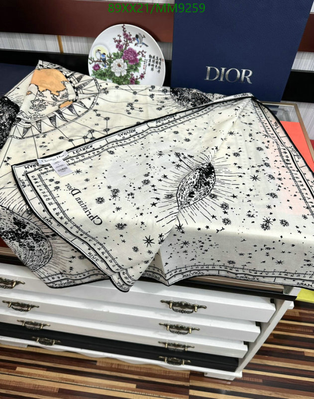 Scarf-Dior Code: MM9259 $: 89USD