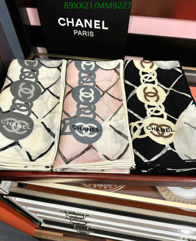 Scarf-Chanel Code: MM9227 $: 89USD