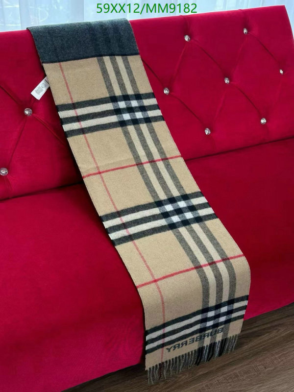 Scarf-Burberry Code: MM9182 $: 59USD