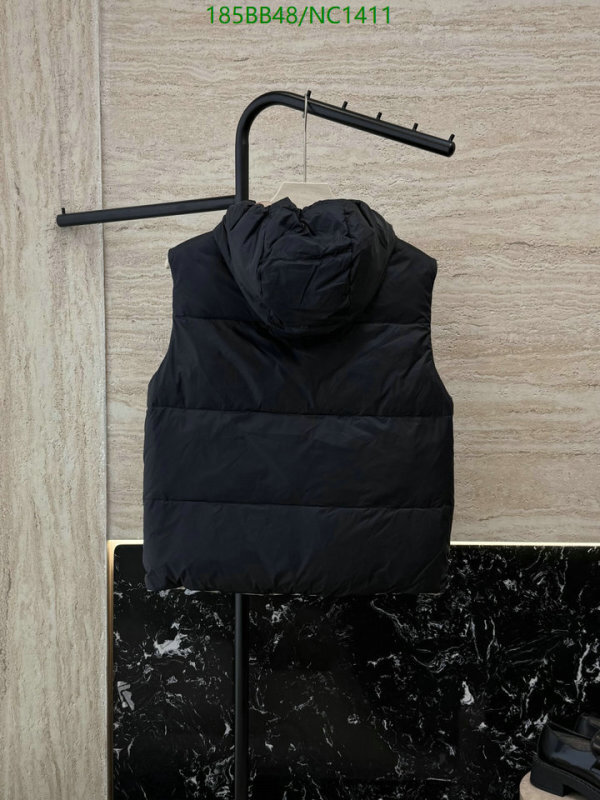 Down jacket Women-Burberry Code: NC1411 $: 185USD