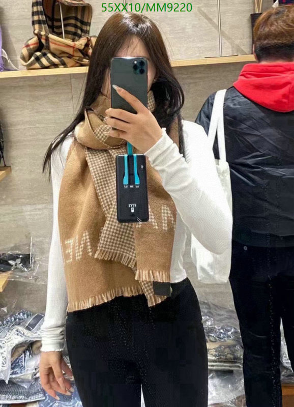 Scarf-Chanel Code: MM9220 $: 55USD