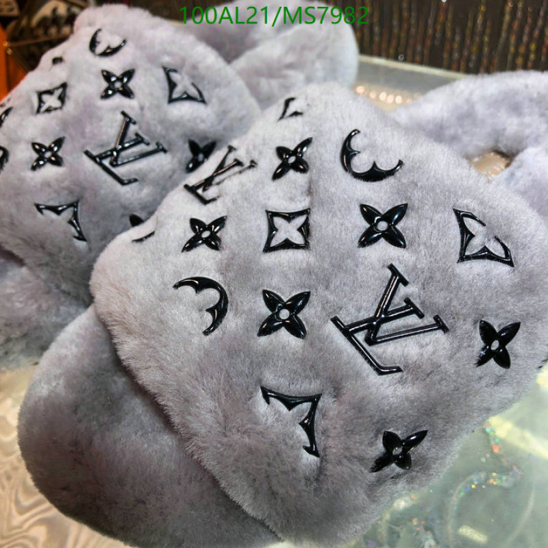Women Shoes-LV Code: MS7982 $: 100USD
