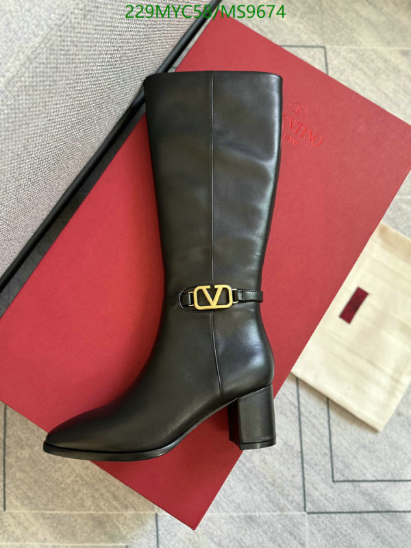 Women Shoes-Valentino Code: MS9674 $: 229USD