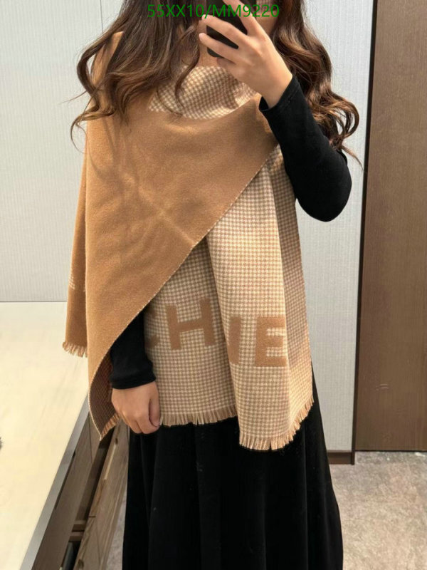 Scarf-Chanel Code: MM9220 $: 55USD
