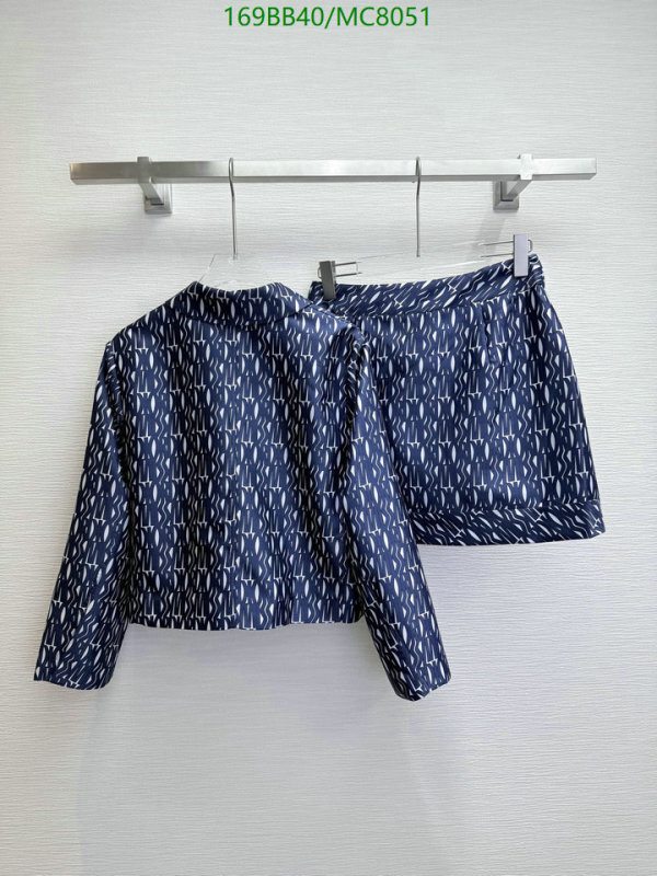 Clothing-Dior Code: MC8051 $: 169USD