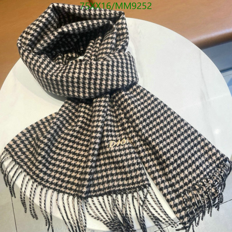 Scarf-Dior Code: MM9252 $: 75USD