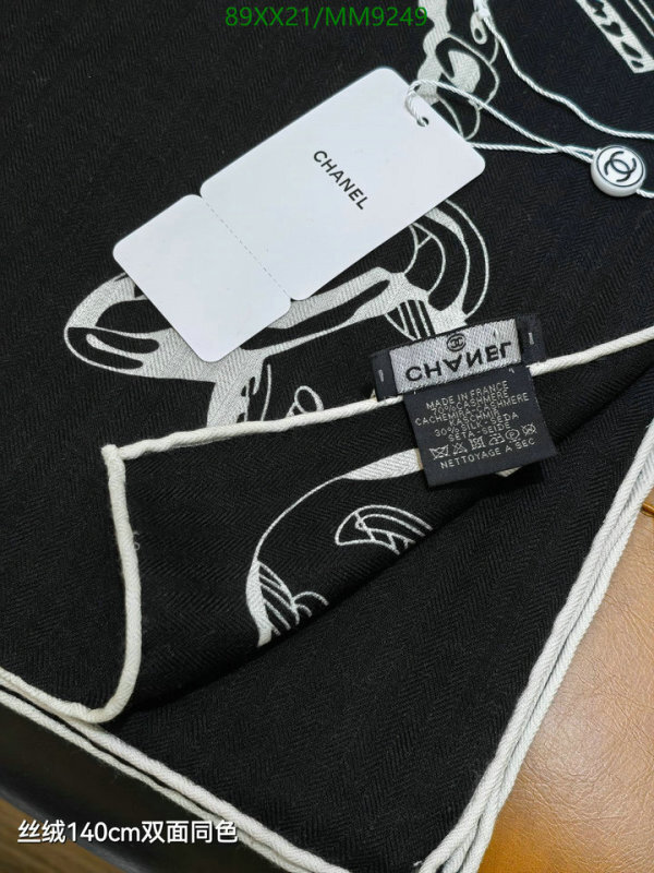 Scarf-Chanel Code: MM9249 $: 89USD