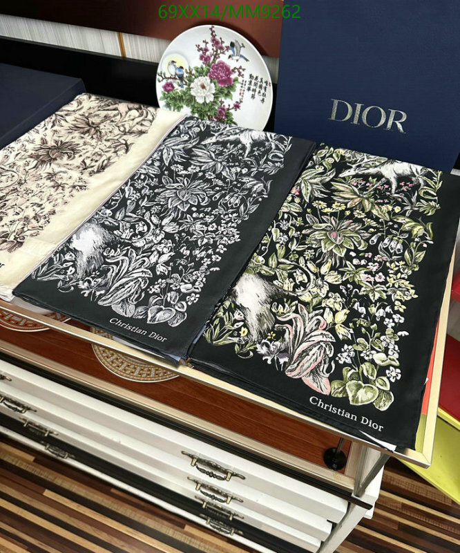 Scarf-Dior Code: MM9262 $: 69USD