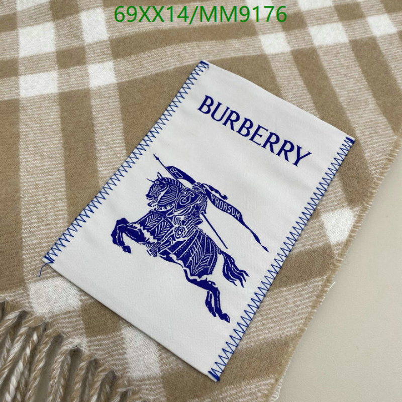 Scarf-Burberry Code: MM9176 $: 69USD