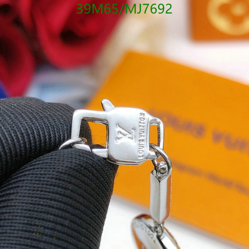 Jewelry-LV Code: MJ7692 $: 39USD