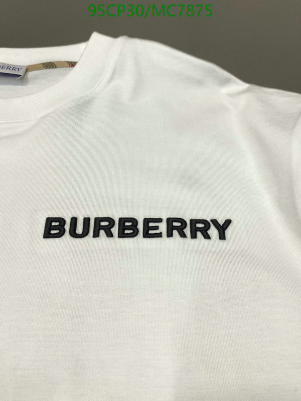 Clothing-Burberry Code: MC7875 $: 95USD