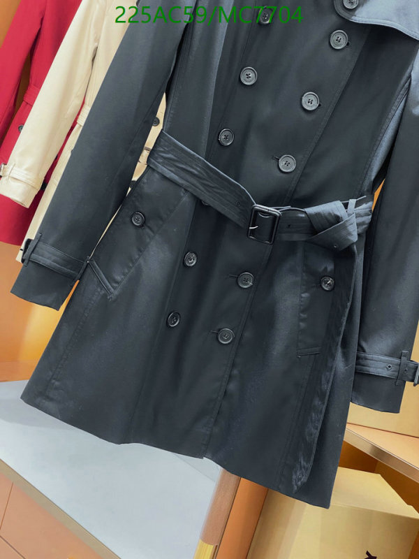 Down jacket Women-Burberry Code: MC7704 $: 225USD