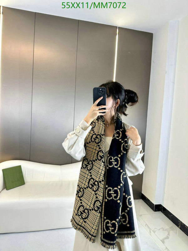 Scarf-Gucci Code: MM7072 $: 55USD