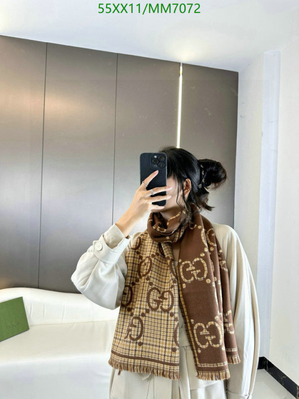 Scarf-Gucci Code: MM7072 $: 55USD