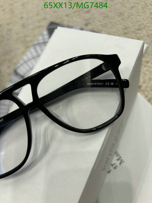 Glasses-YSL Code: MG7484 $: 65USD