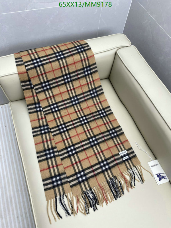 Scarf-Burberry Code: MM9178 $: 65USD