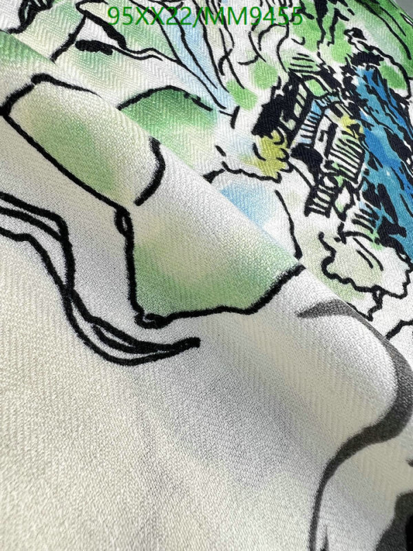 Scarf-Chanel Code: MM9455 $: 95USD