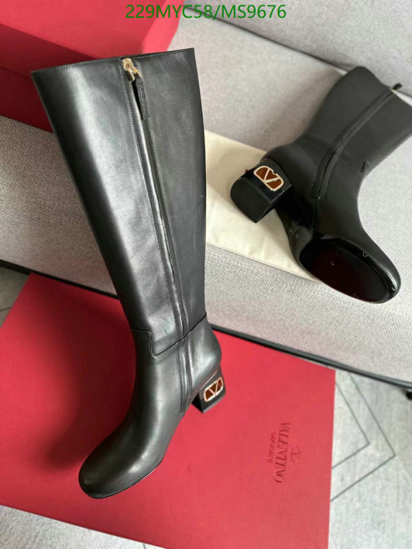 Women Shoes-Valentino Code: MS9676 $: 229USD