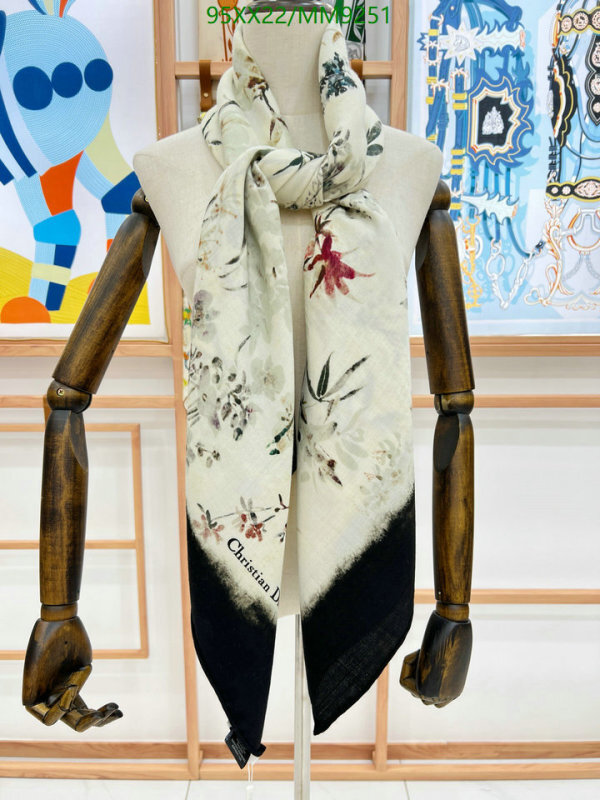 Scarf-Dior Code: MM9251 $: 95USD