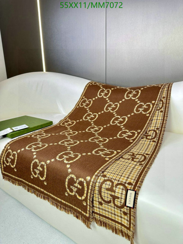 Scarf-Gucci Code: MM7072 $: 55USD