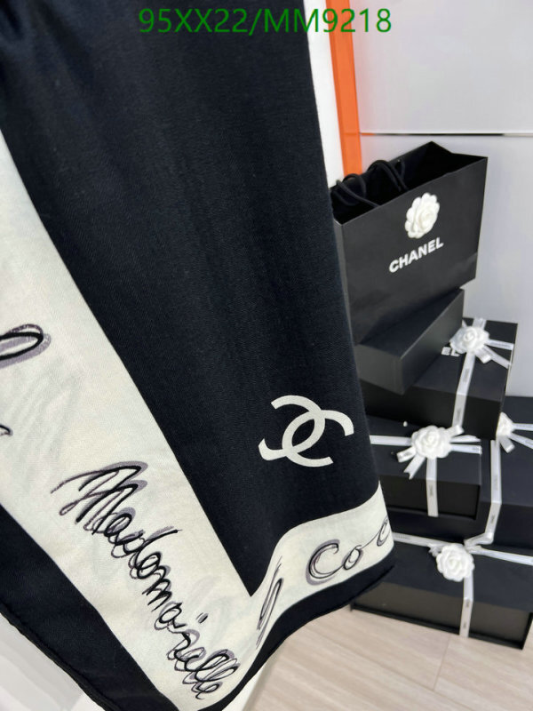 Scarf-Chanel Code: MM9218 $: 95USD