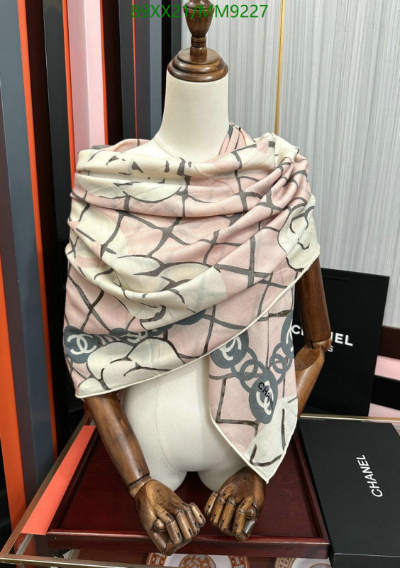 Scarf-Chanel Code: MM9227 $: 89USD