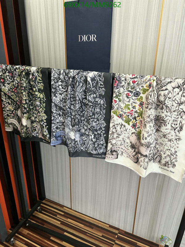 Scarf-Dior Code: MM9262 $: 69USD
