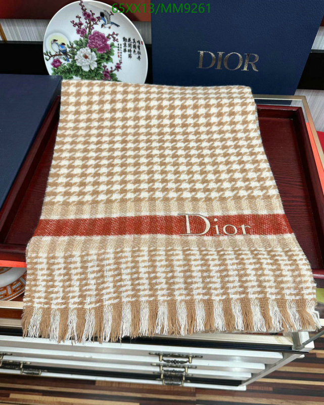 Scarf-Dior Code: MM9261 $: 65USD
