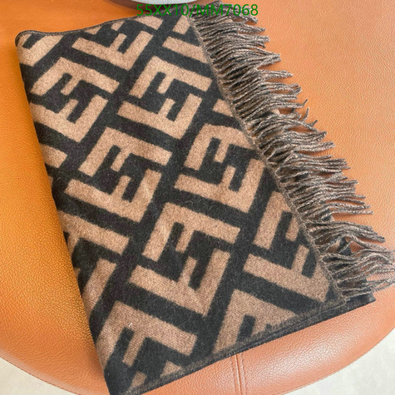 Scarf-Fendi Code: MM7068 $: 55USD