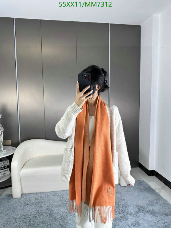 Scarf-Hermes Code: MM7312 $: 55USD