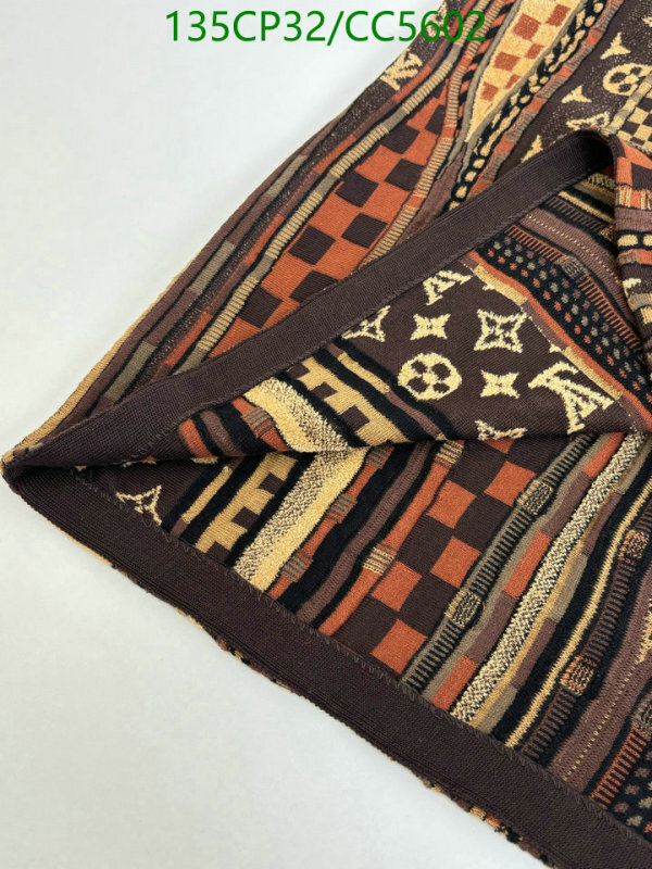 Clothing-LV Code: CC5602 $: 135USD