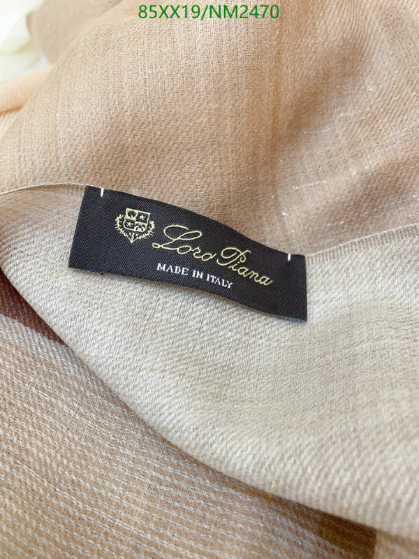 Scarf-Loro Piana Code: NM2470 $: 85USD