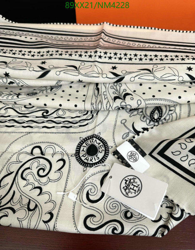 Scarf-Hermes Code: NM4228 $: 89USD