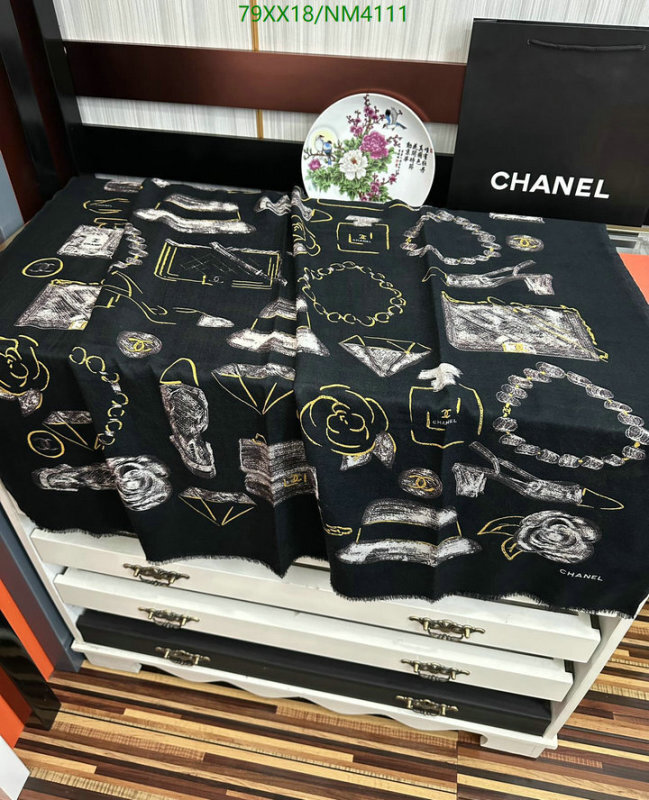 Scarf-Chanel Code: NM4111 $: 79USD