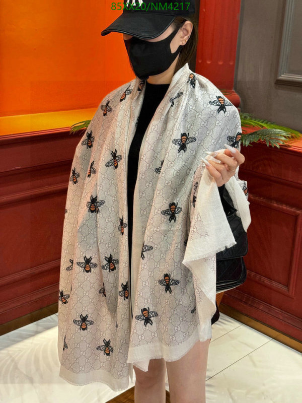 Scarf-Gucci Code: NM4217 $: 85USD