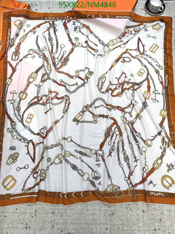 Scarf-Hermes Code: NM4248 $: 95USD