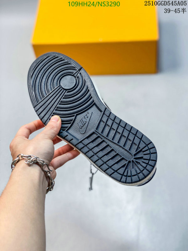 Men shoes-LV Code: NS3290 $: 109USD