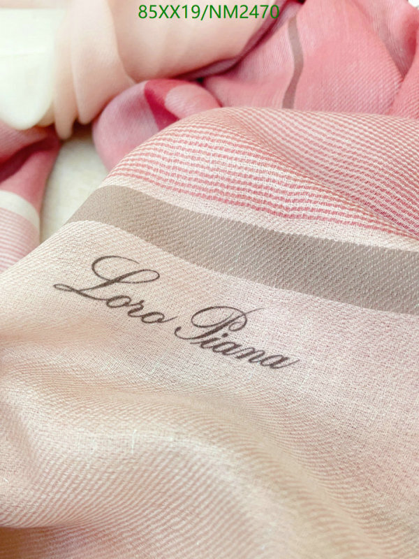 Scarf-Loro Piana Code: NM2470 $: 85USD