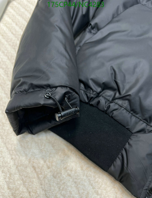 Down jacket Women-Celine Code: NC4283 $: 175USD