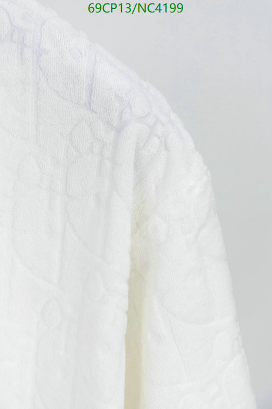 Clothing-Dior Code: NC4199 $: 69USD