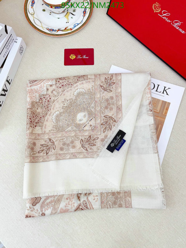 Scarf-Loro Piana Code: NM2473 $: 95USD
