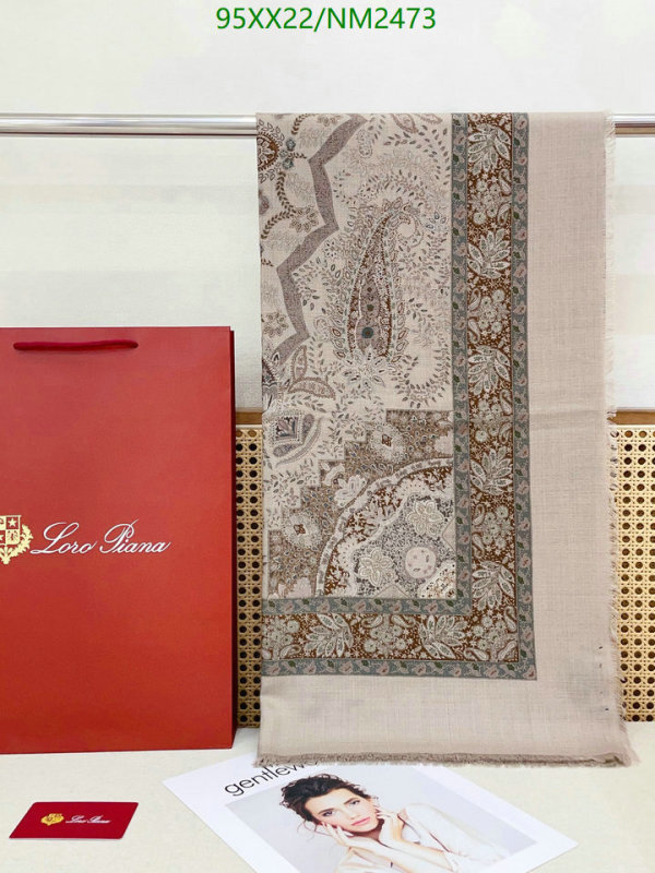 Scarf-Loro Piana Code: NM2473 $: 95USD