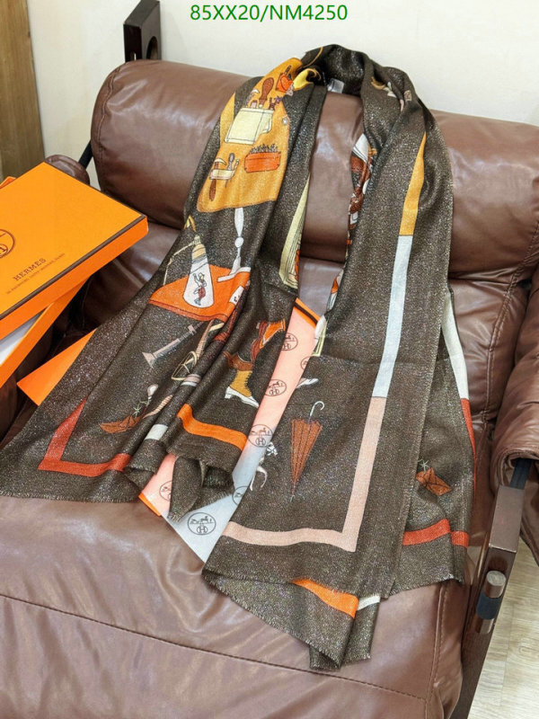 Scarf-Hermes Code: NM4250 $: 85USD
