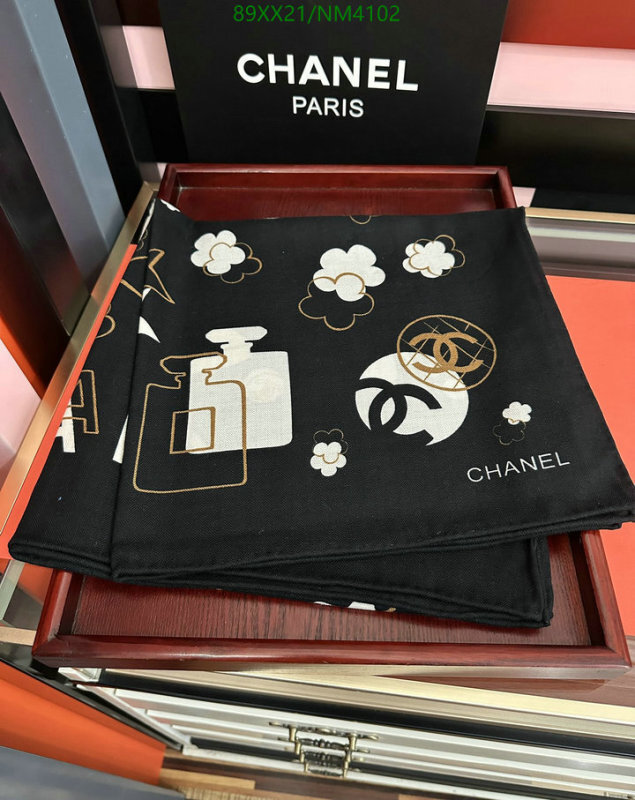 Scarf-Chanel Code: NM4102 $: 89USD