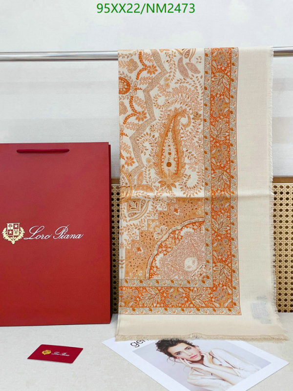 Scarf-Loro Piana Code: NM2473 $: 95USD